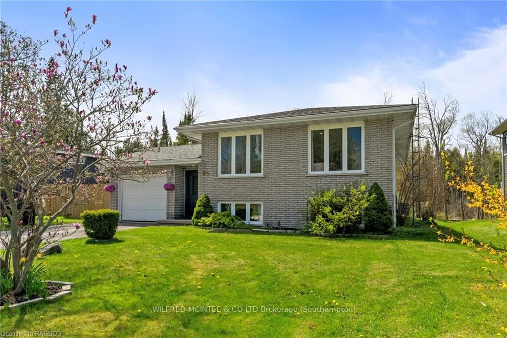 64 OTTAWA Avenue photo 10