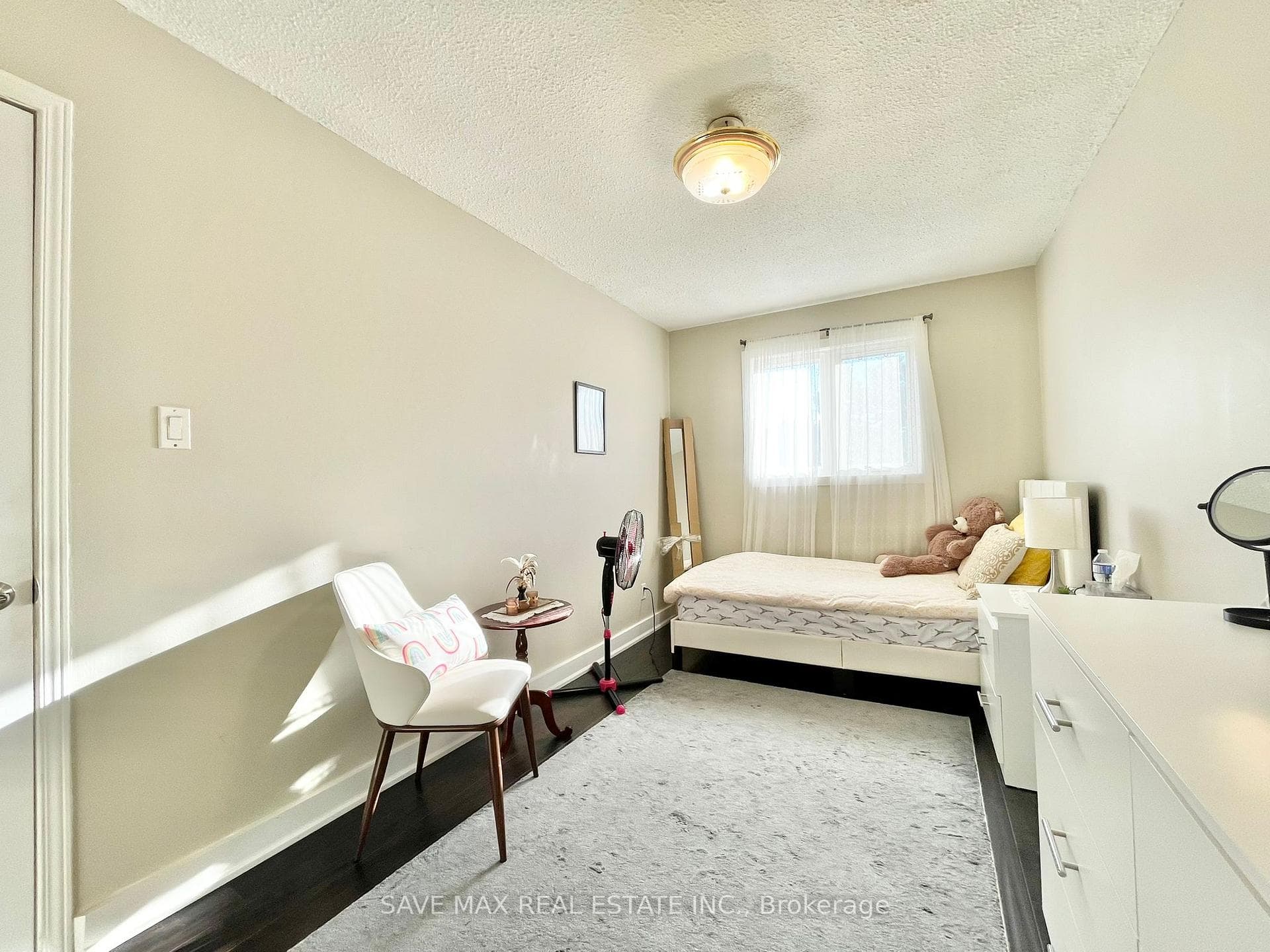 103 Chalfield Lane photo 18