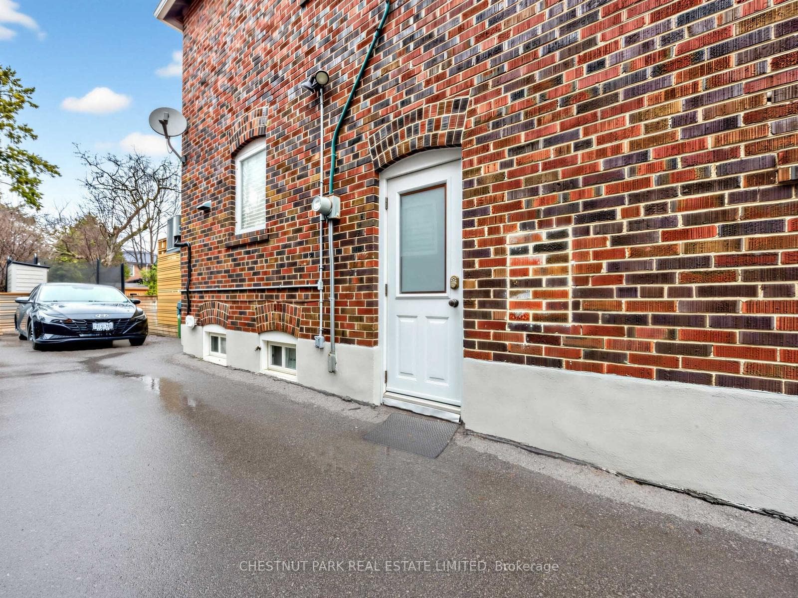 246 Donlea Drive photo 28
