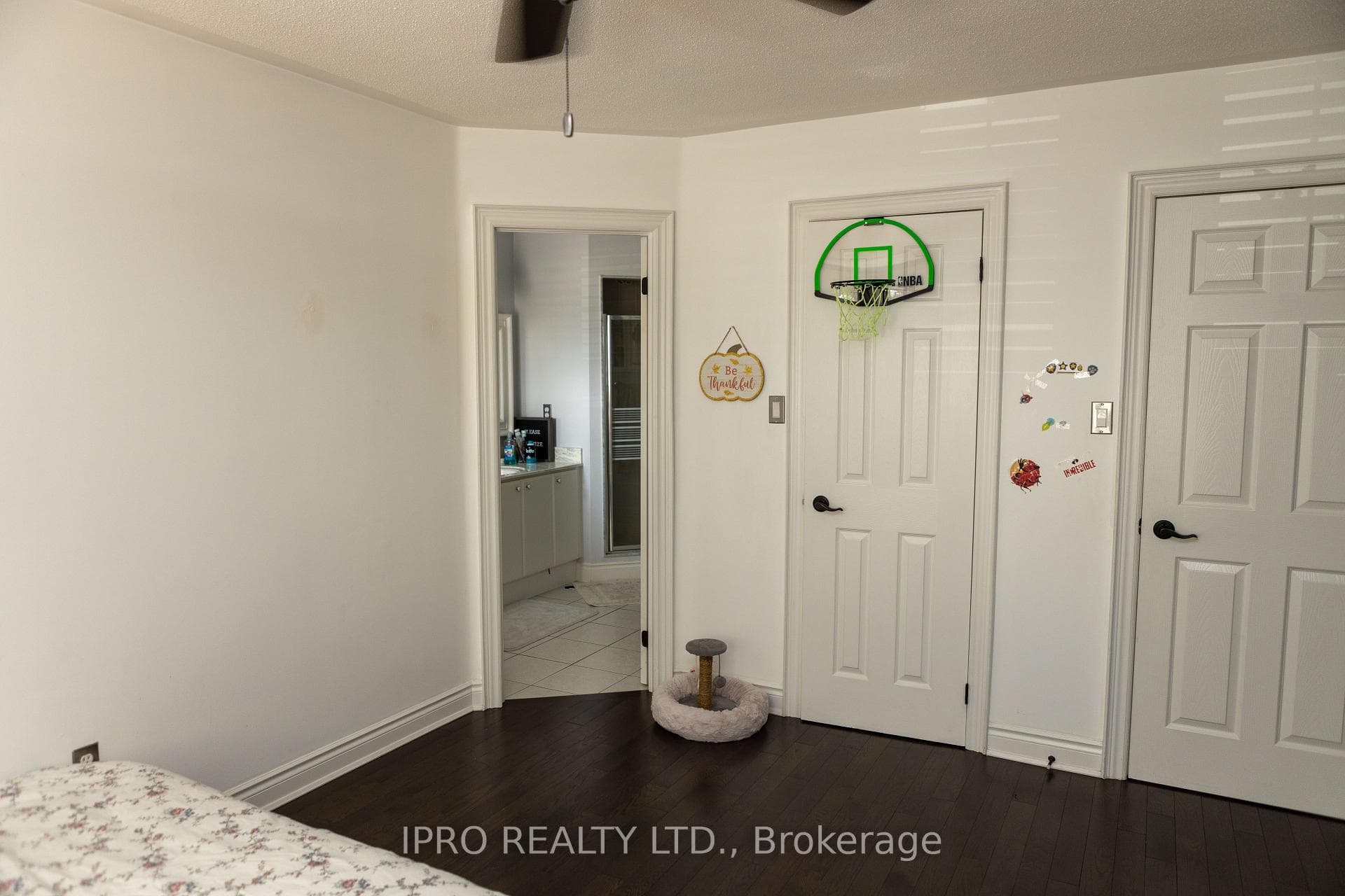 15101 Danby Road photo 32
