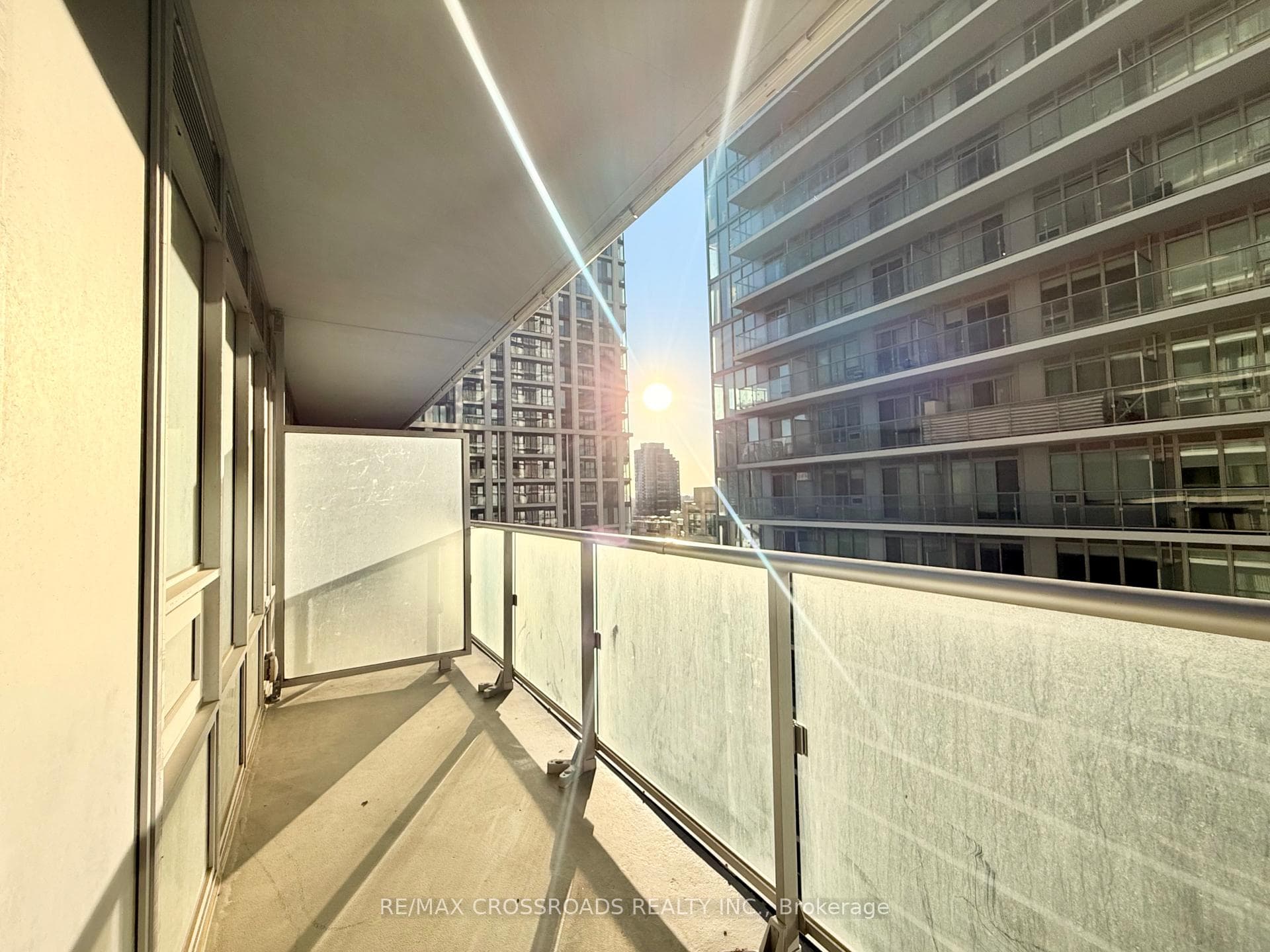 195 Redpath Avenue Unit 2301 photo 22