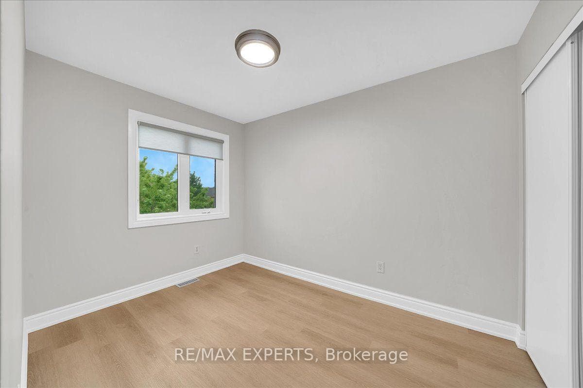 12 Silvervalley Drive photo 33
