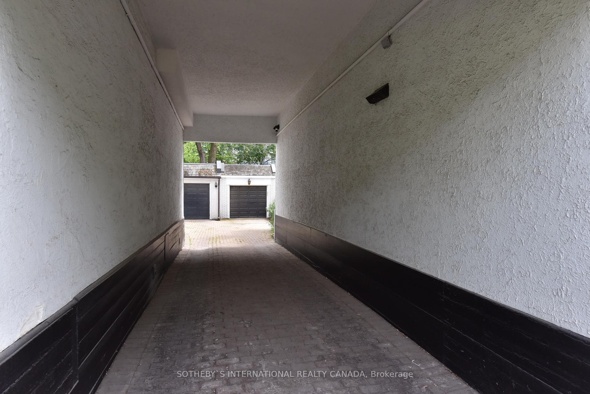 29 Lowther Avenue photo 37