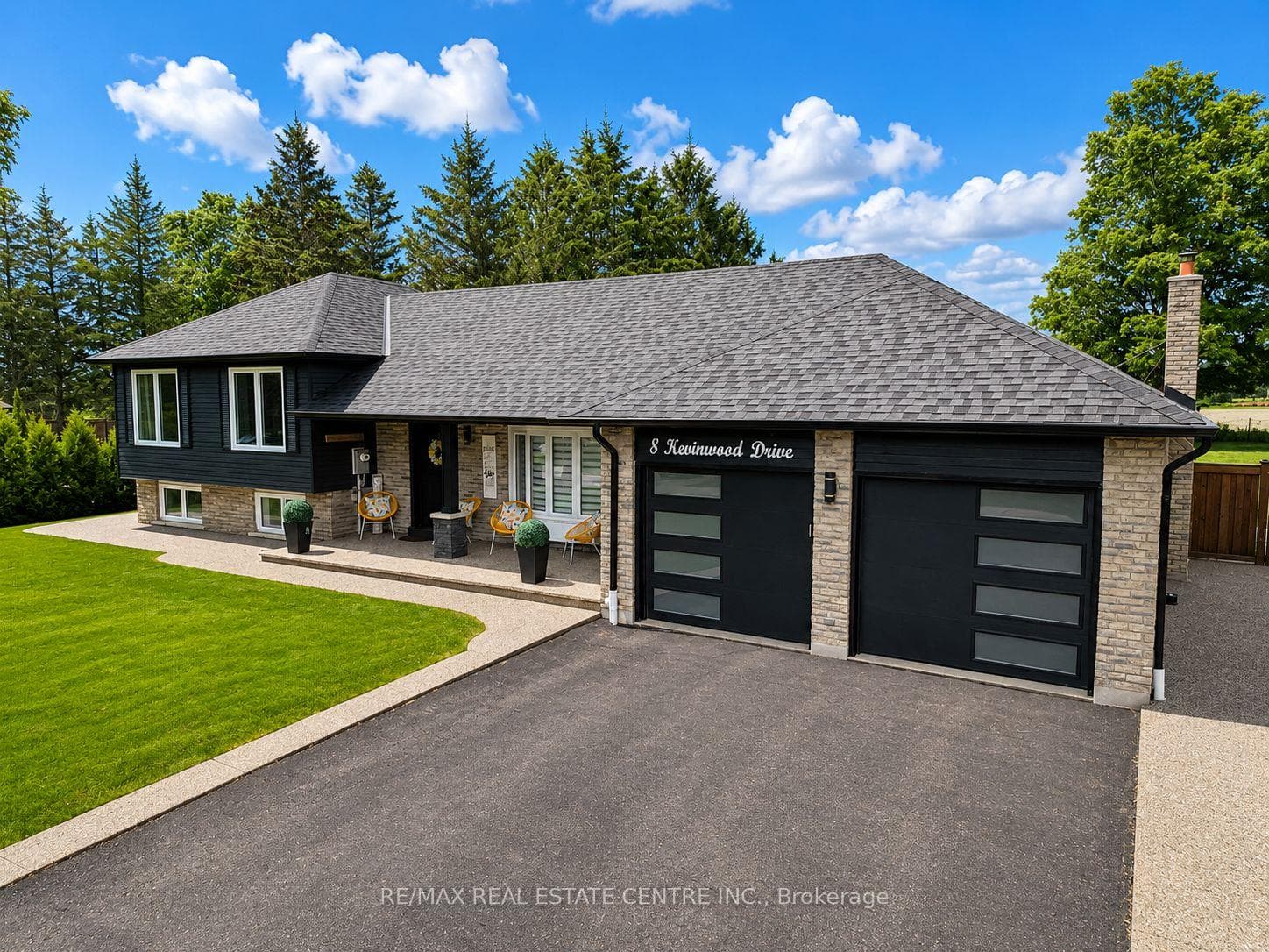 8 Kevinwood Drive photo 1