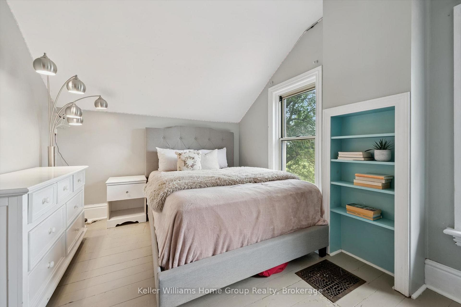 9540 Ayton Road photo 29
