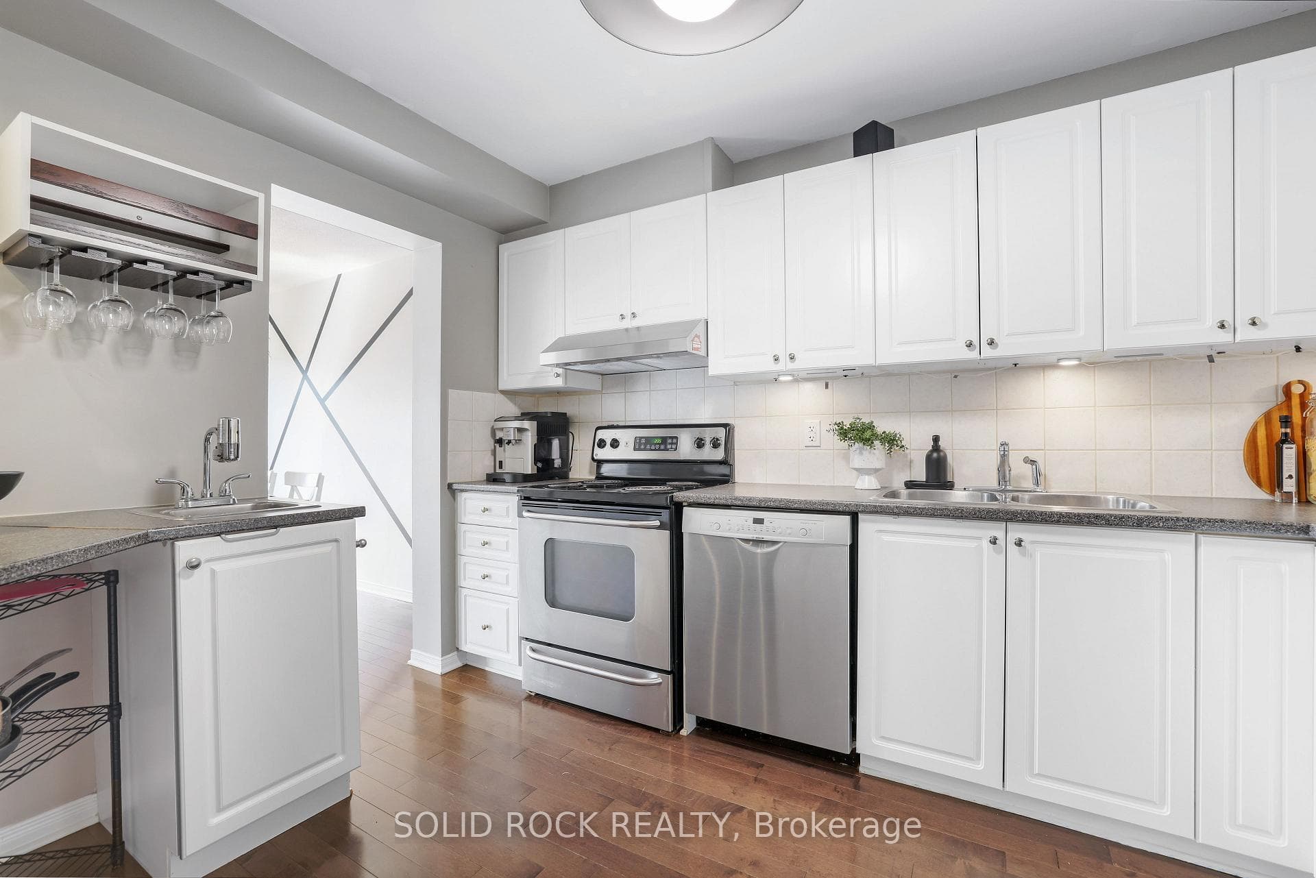 2024 Boisfranc Circle photo 12