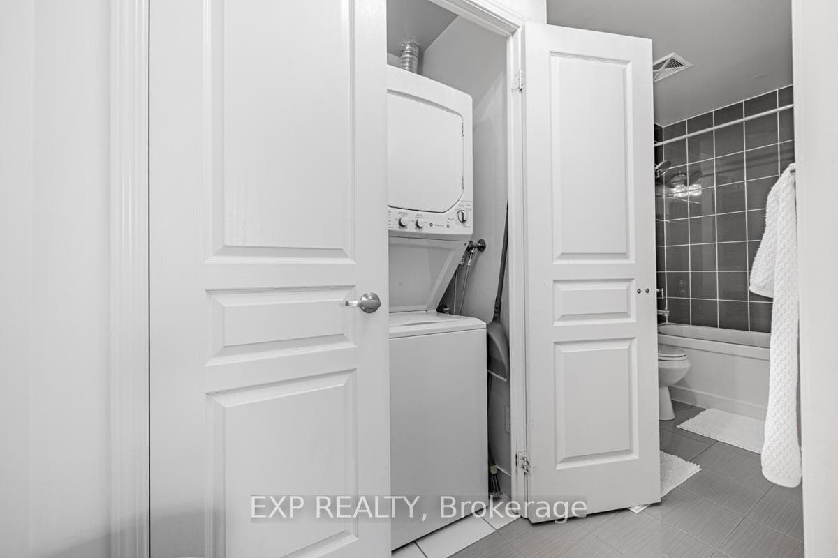 352 Front Street Unit 202 photo 19