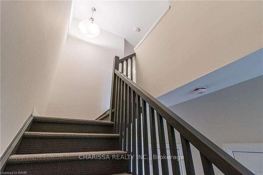 30 Greenwich Avenue photo 6