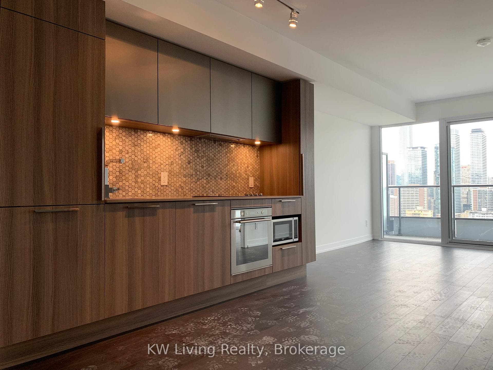 85 Wood Street Unit 3111 photo 9