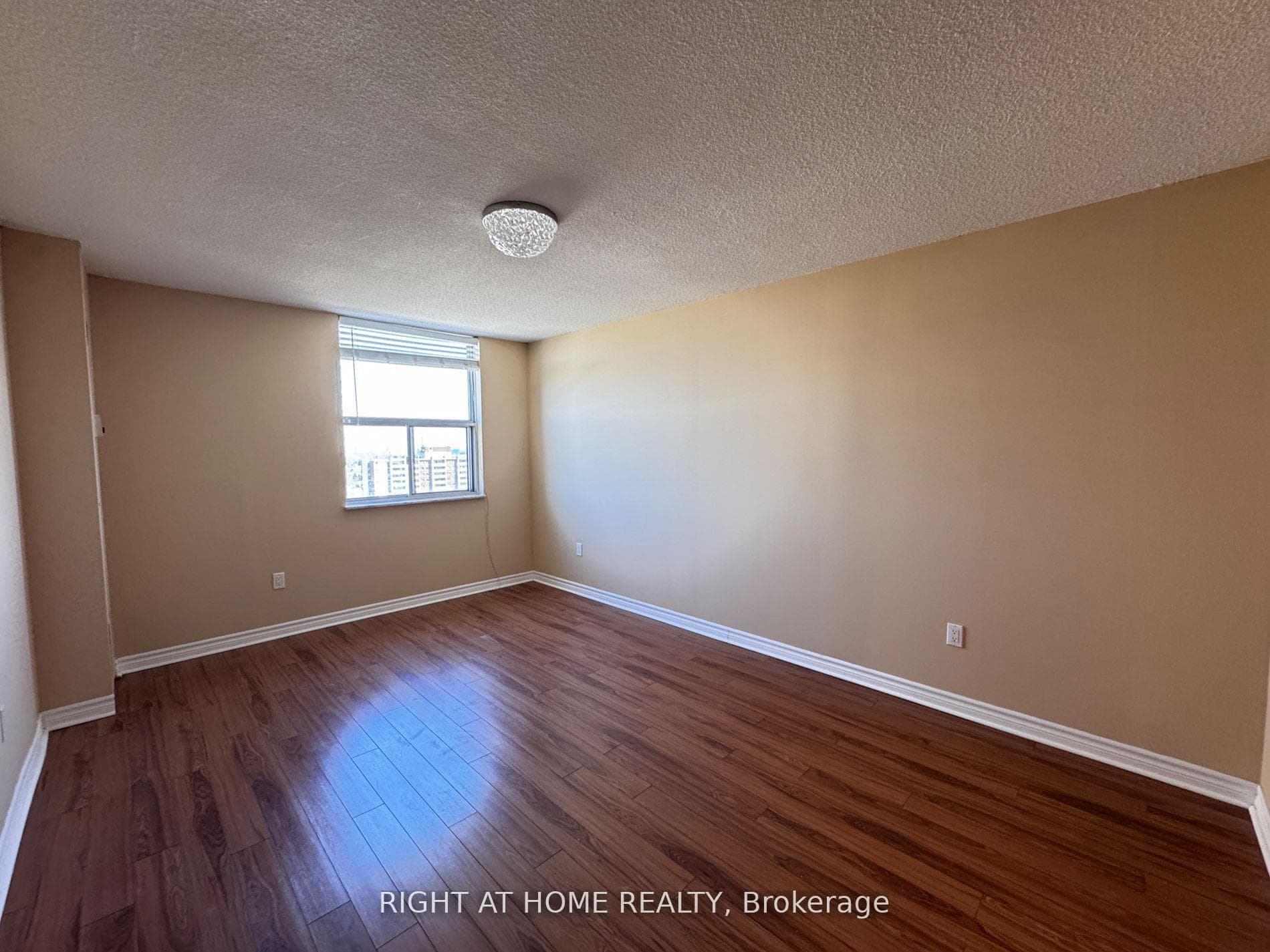 205 Hilda Avenue Unit 2104 photo 11