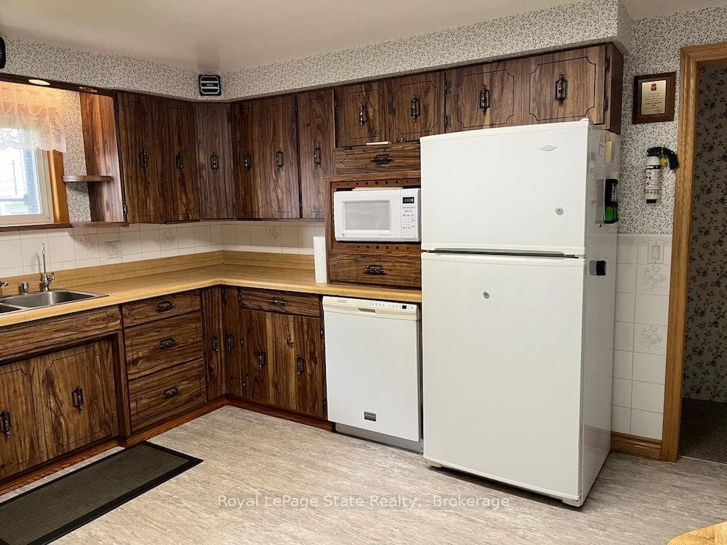371 Brooklin Road photo 34