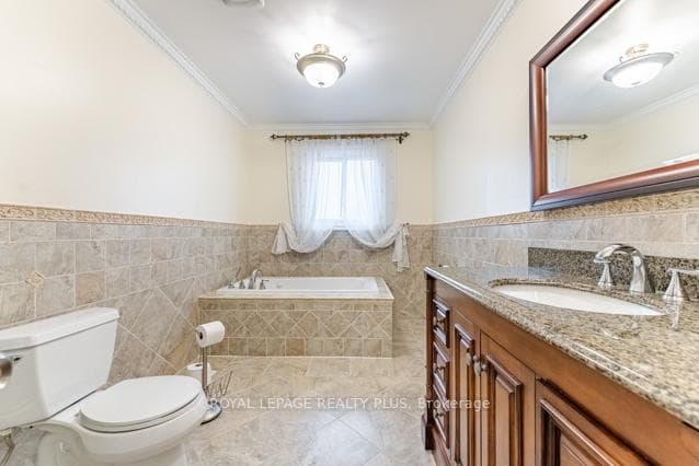 4622 Bismark Crescent photo 29