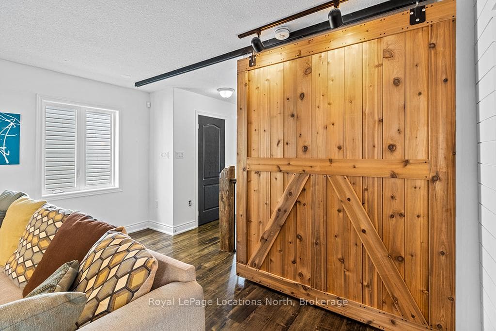 3112 Emperor Drive photo 10