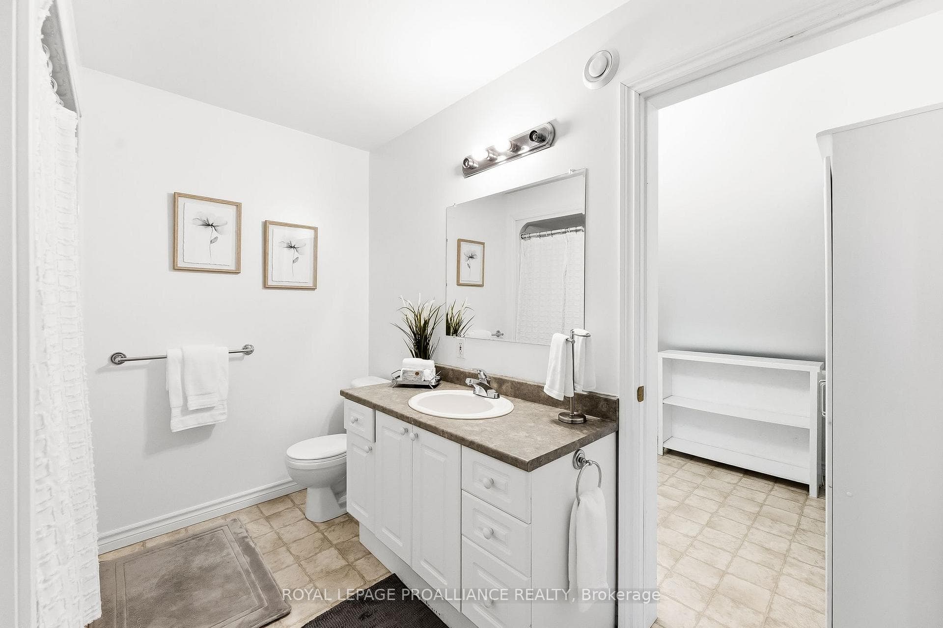 114 Trefusis Street photo 30