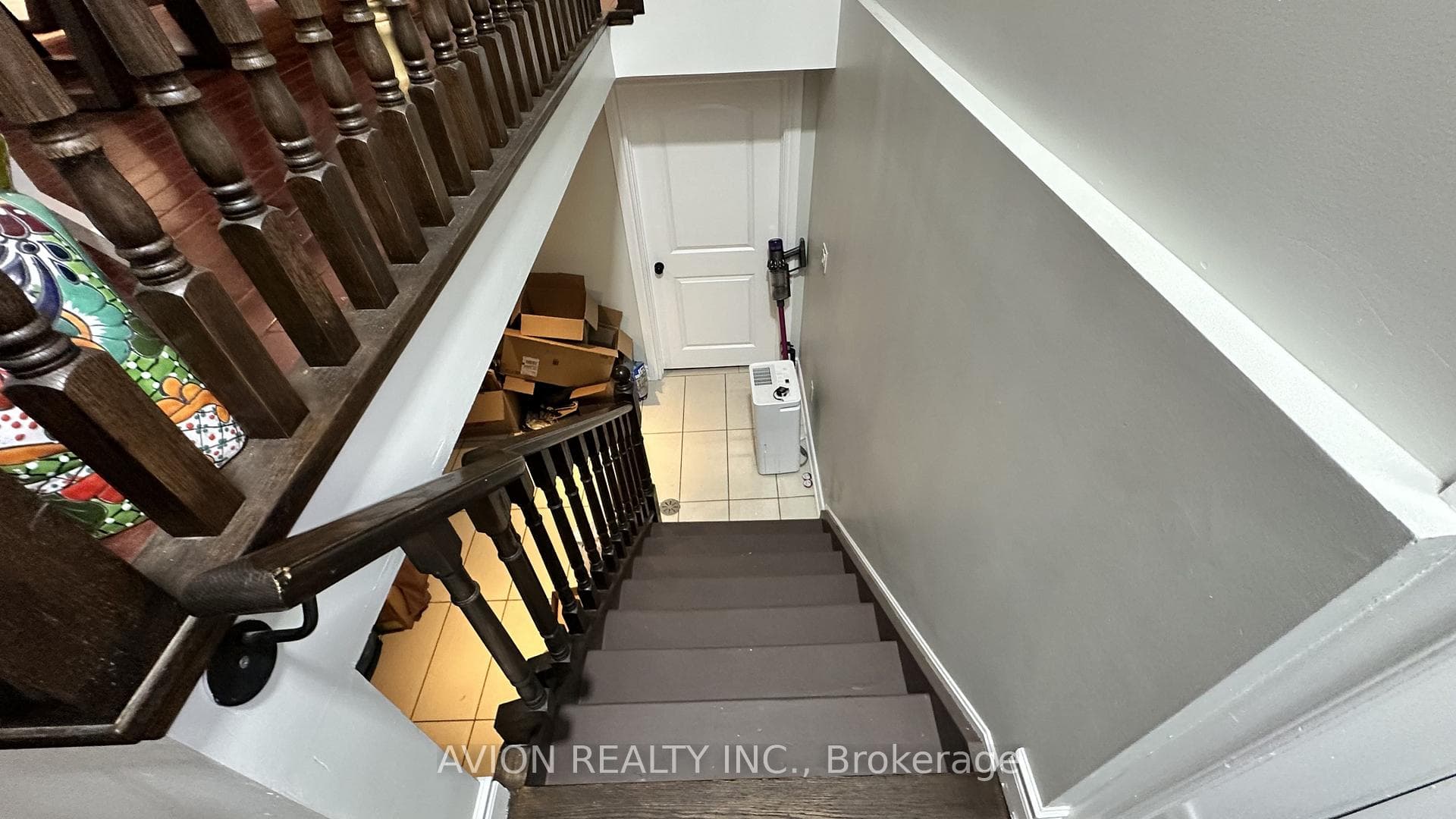294 Warden Avenue photo 21