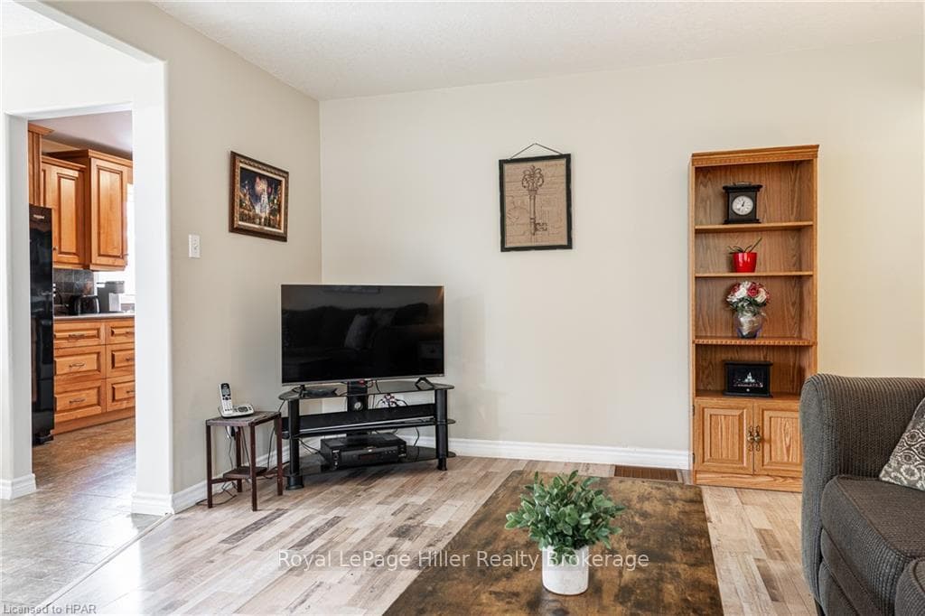 487 WEST GORE Street photo 10