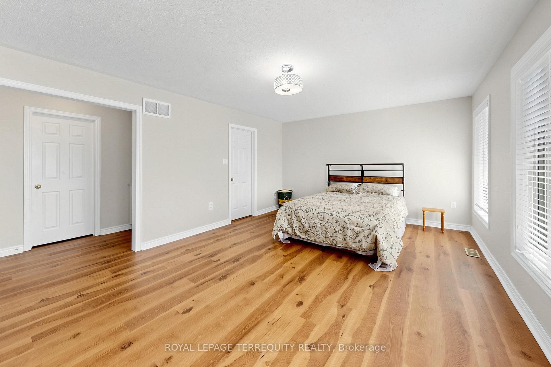 12 Ballantyne Drive photo 26
