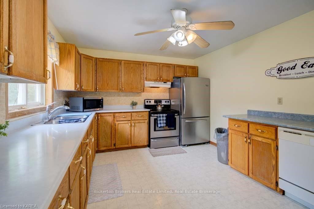 144 DARLINGSIDE DR Drive photo 22