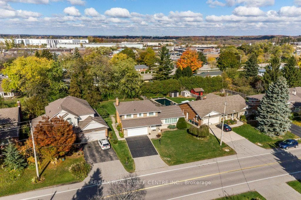 132 Carson Drive photo 44
