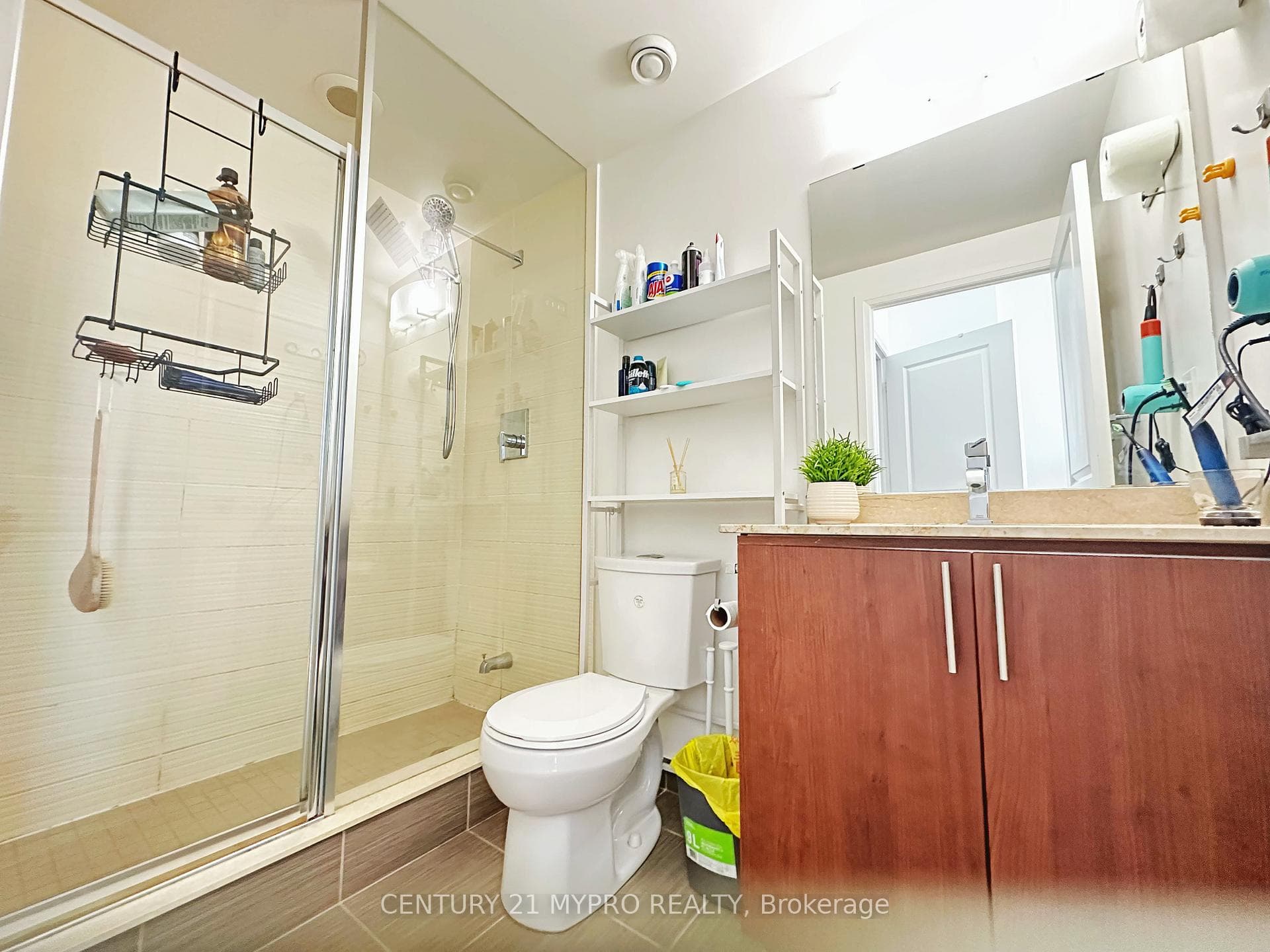 7171 Yonge Street Unit 908 photo 11
