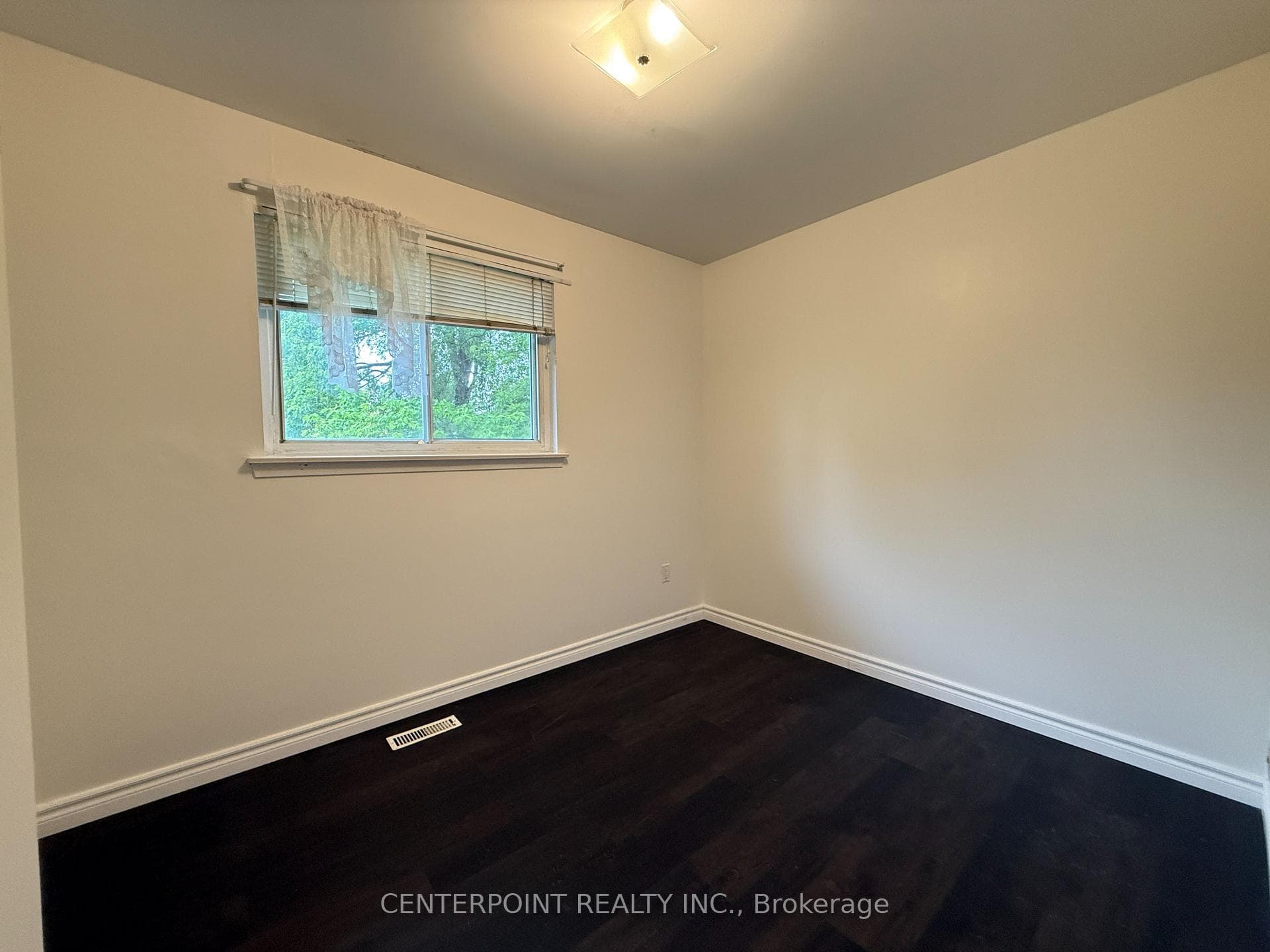 4 Bellbury Crescent photo 15