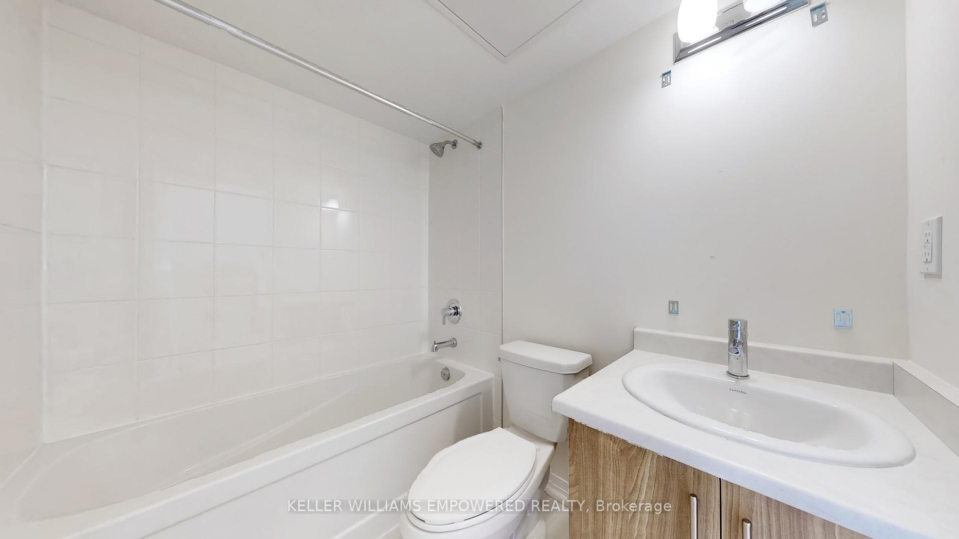 155 Tapscott Road Unit 19 photo 19