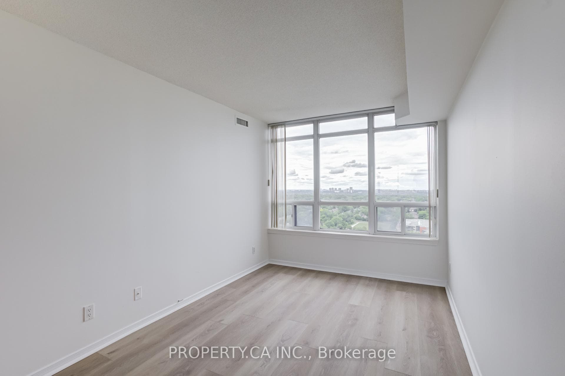 8 Hillcrest Avenue Unit 2309 photo 18