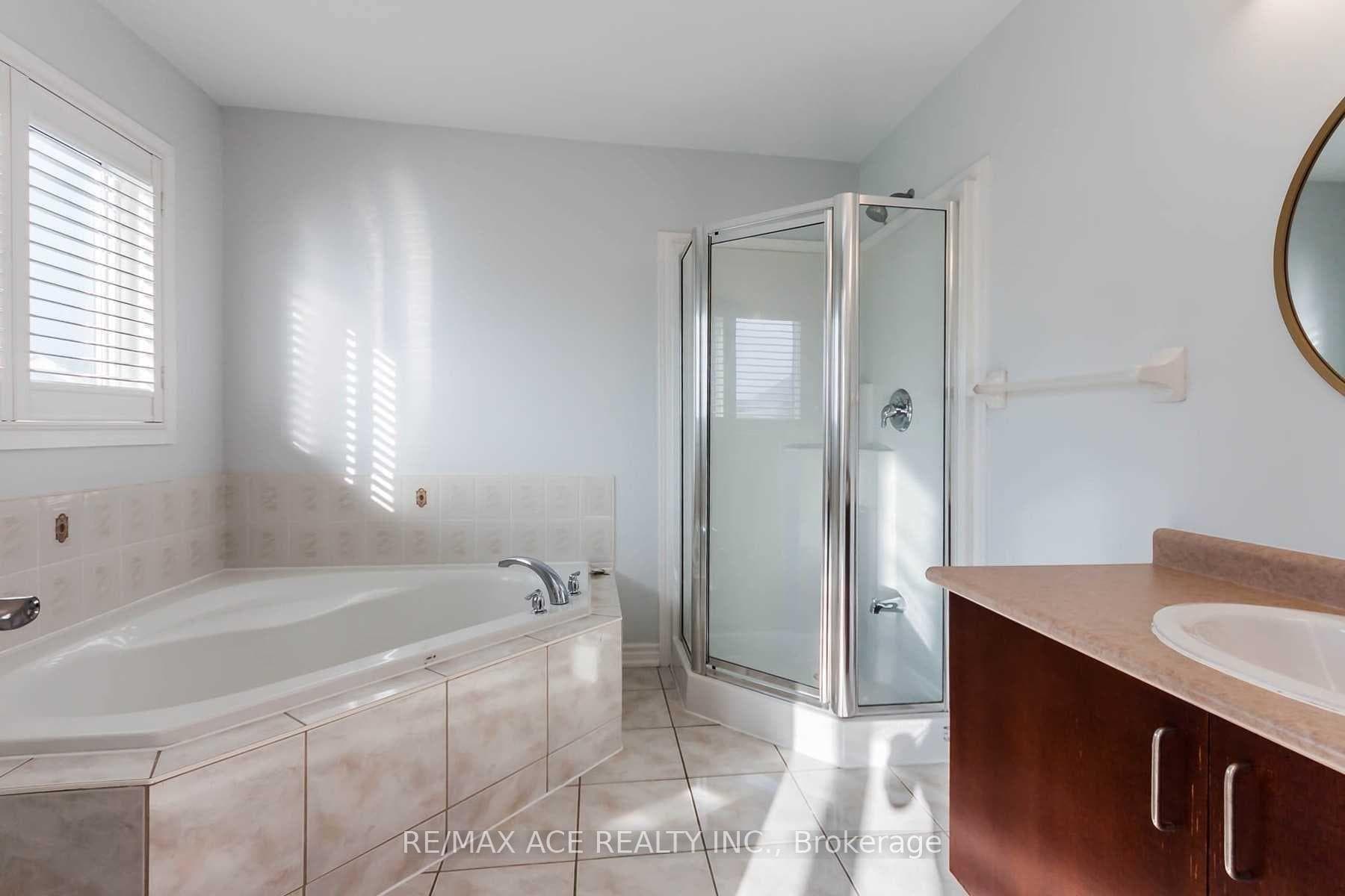 137 Hutton Place photo 24