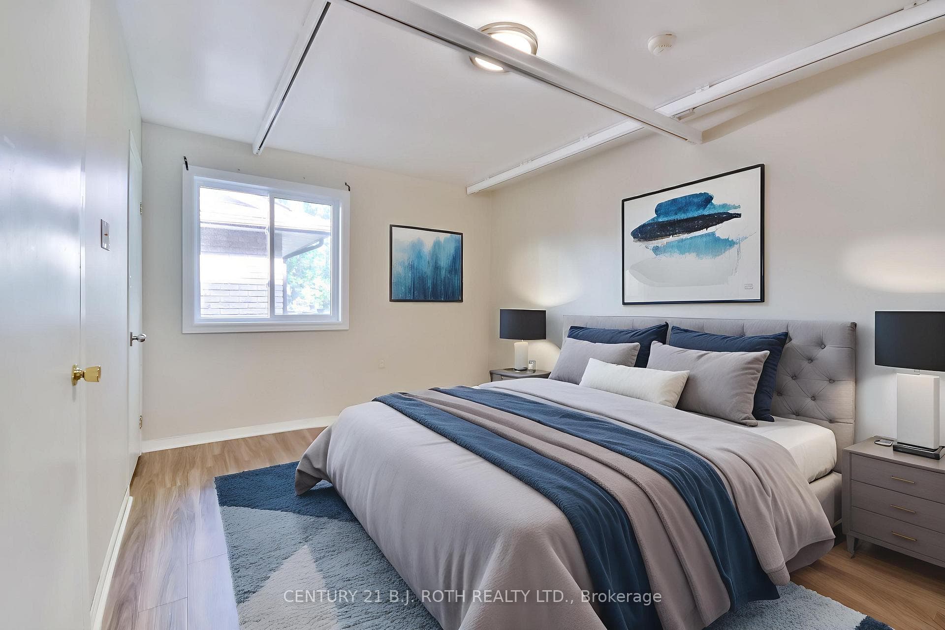 3rd bedroom - virtually staged