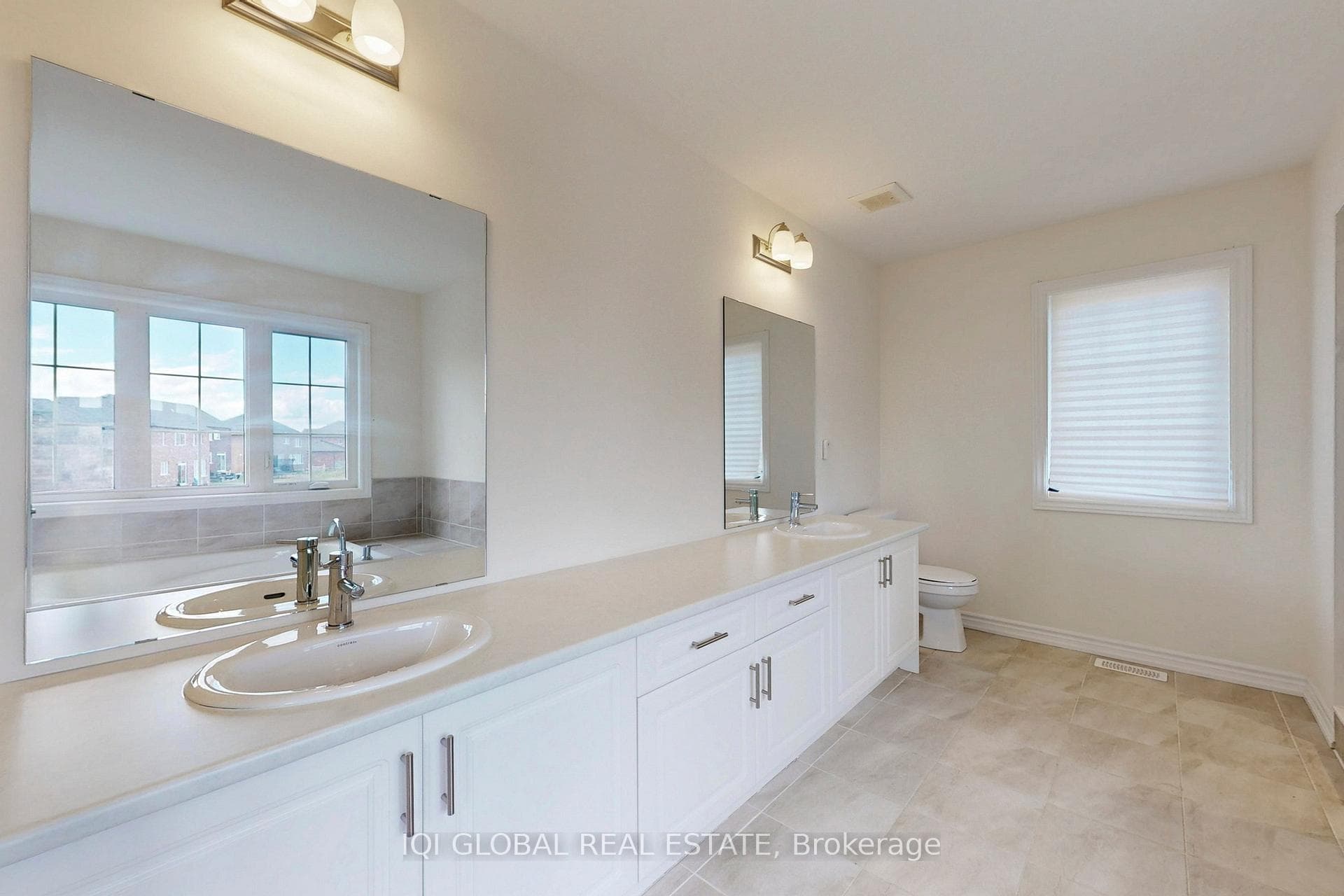 65 Golden Meadows Drive Unit 76 photo 26