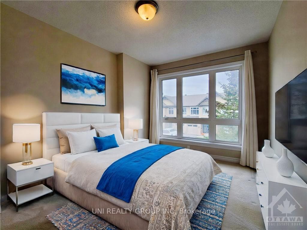 167 POPPLEWELL Crescent photo 18