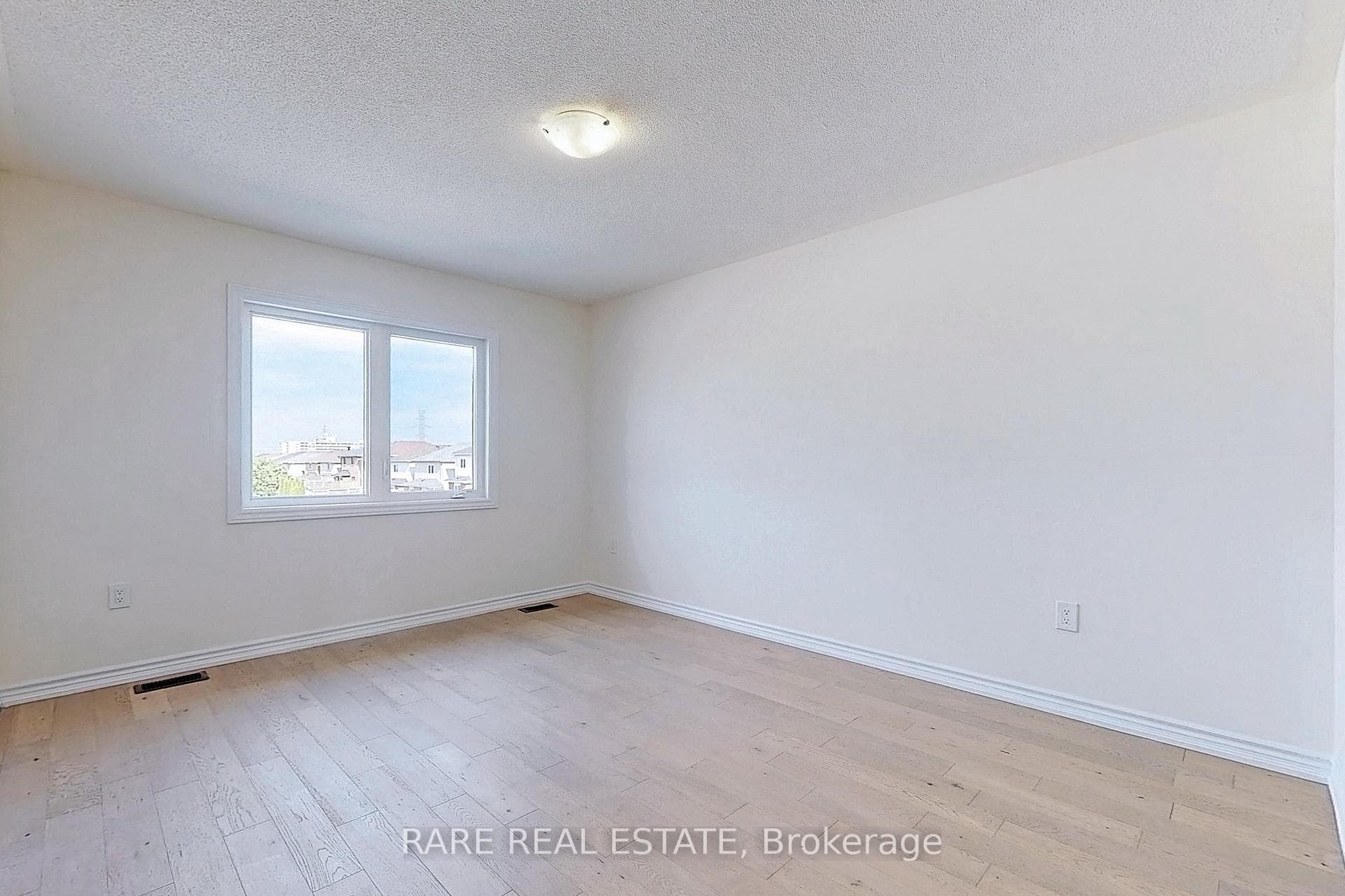 509 Rita's Avenue photo 24