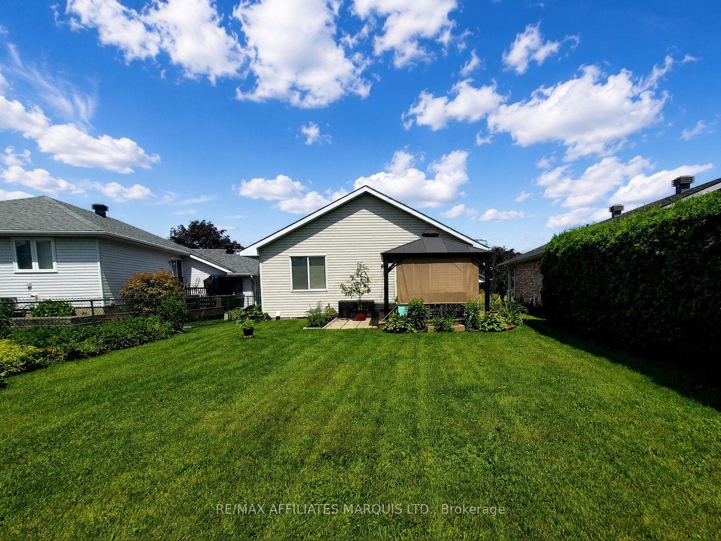 248 Northwoods Crescent photo 38