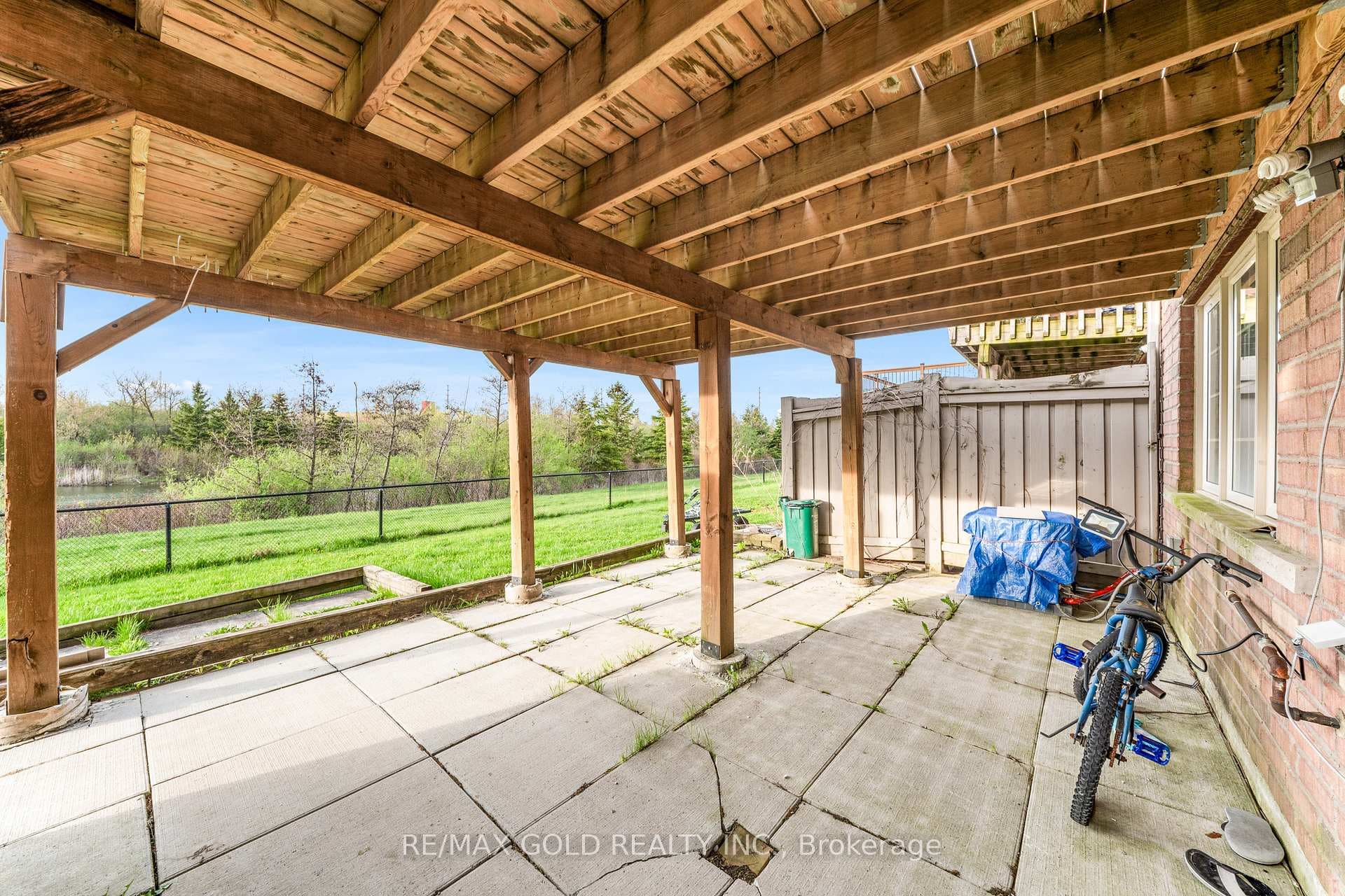 32 Bay Breeze Drive photo 48