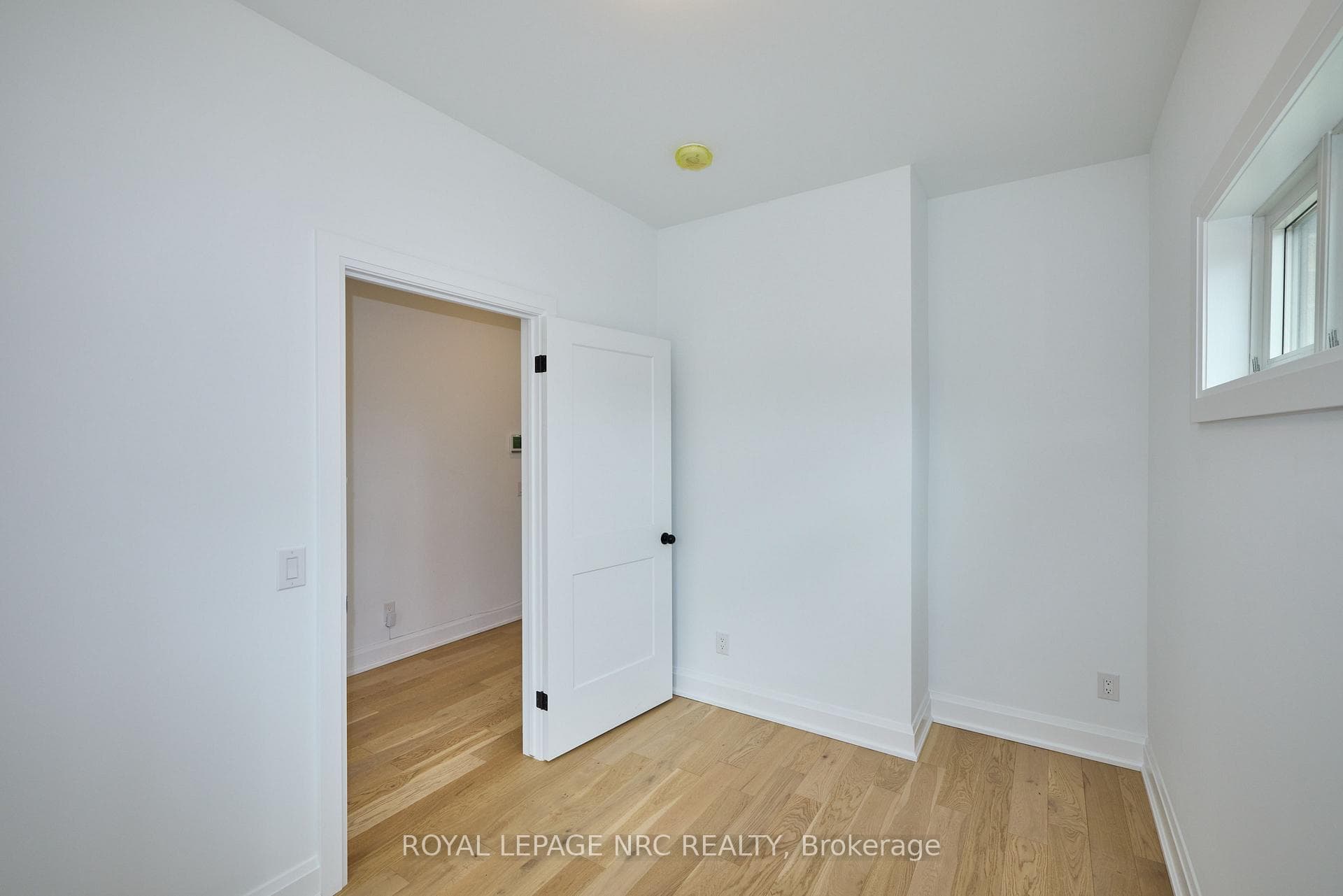 159 Hodgkins Avenue photo 6