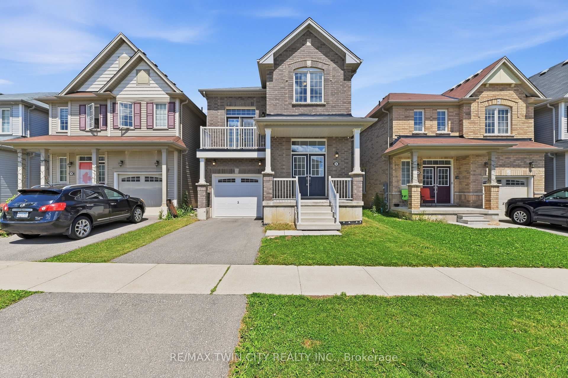 46 Munro Circle photo 1