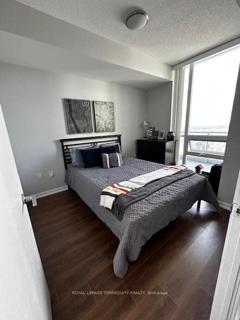 66 Forest Manor Road Unit 2903 photo 6