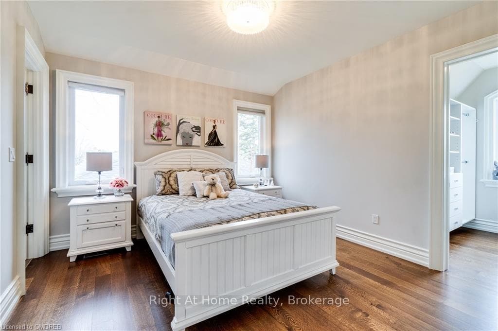 298 FELAN Avenue photo 32