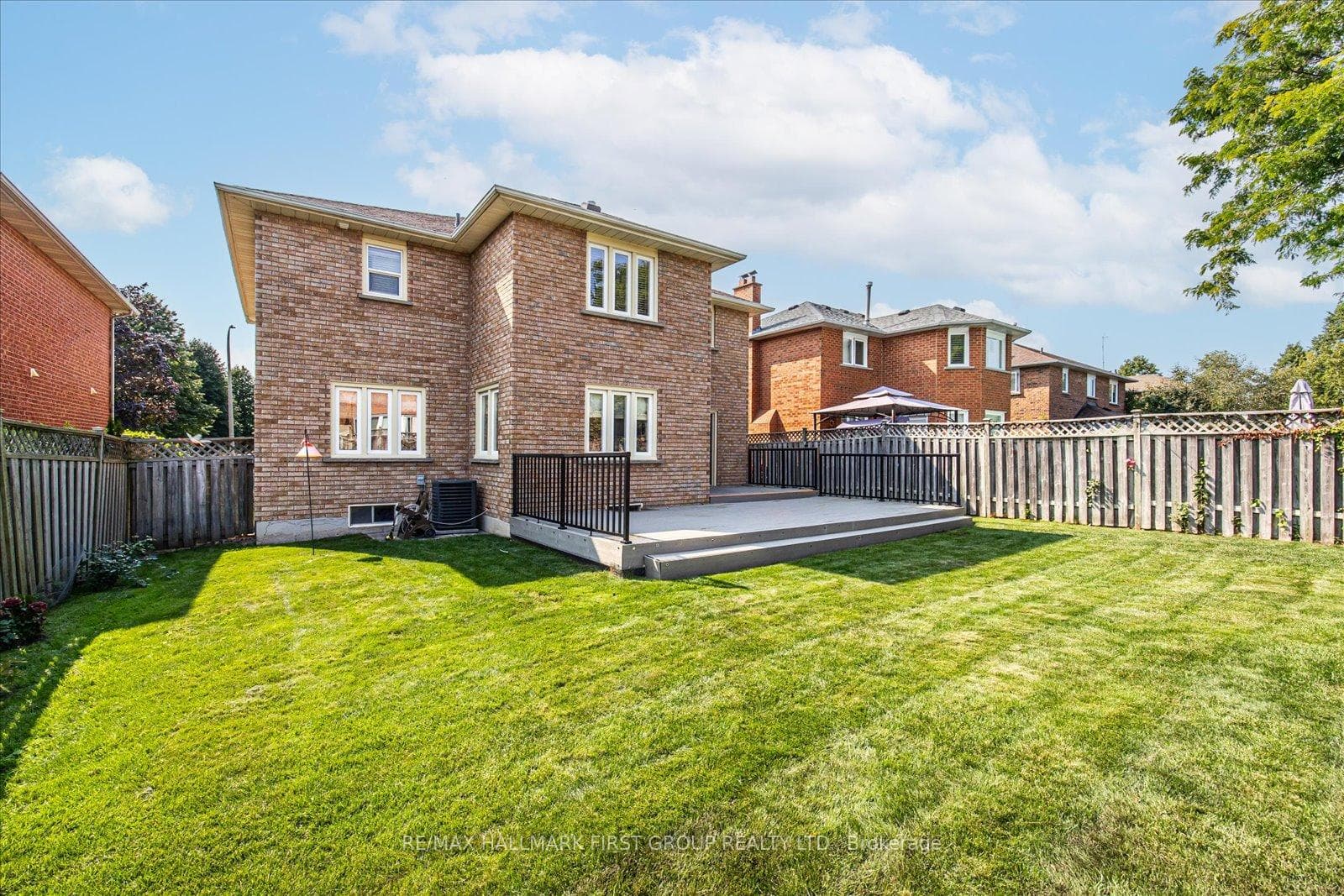 29 William Stephenson Drive photo 35