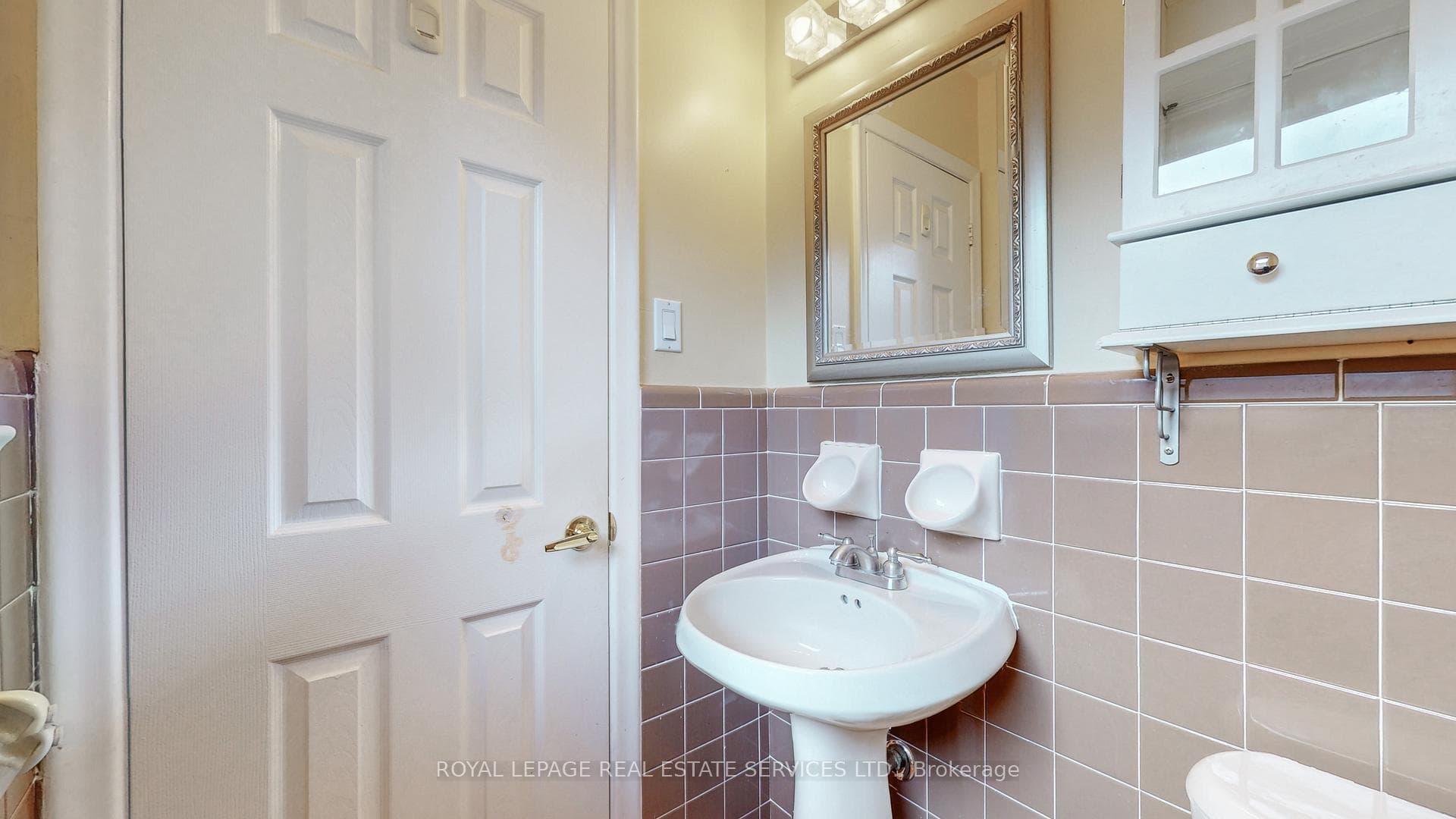 24 Burleigh Heights Drive photo 36