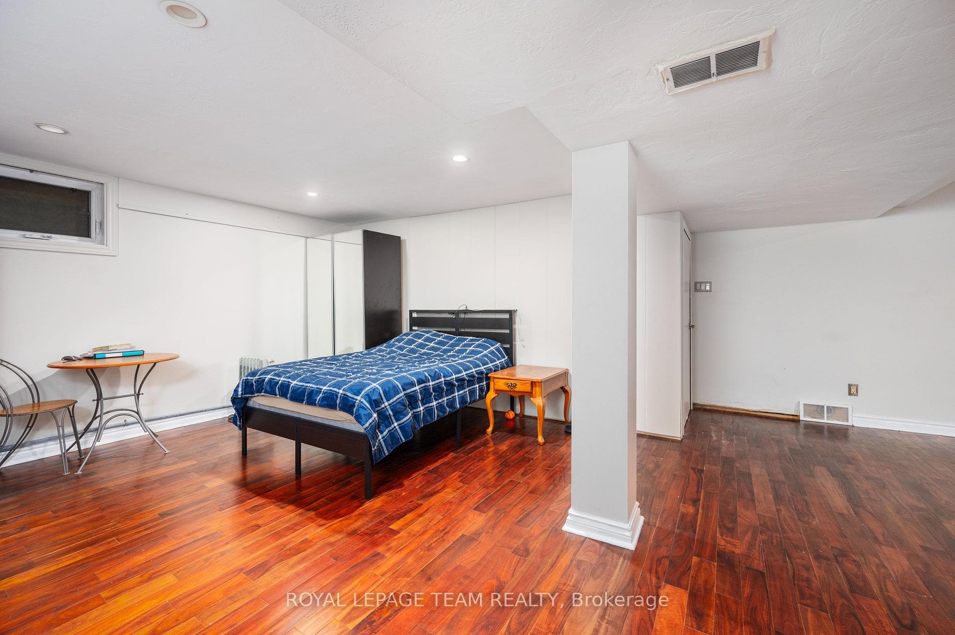 1142 Thibault Street photo 28