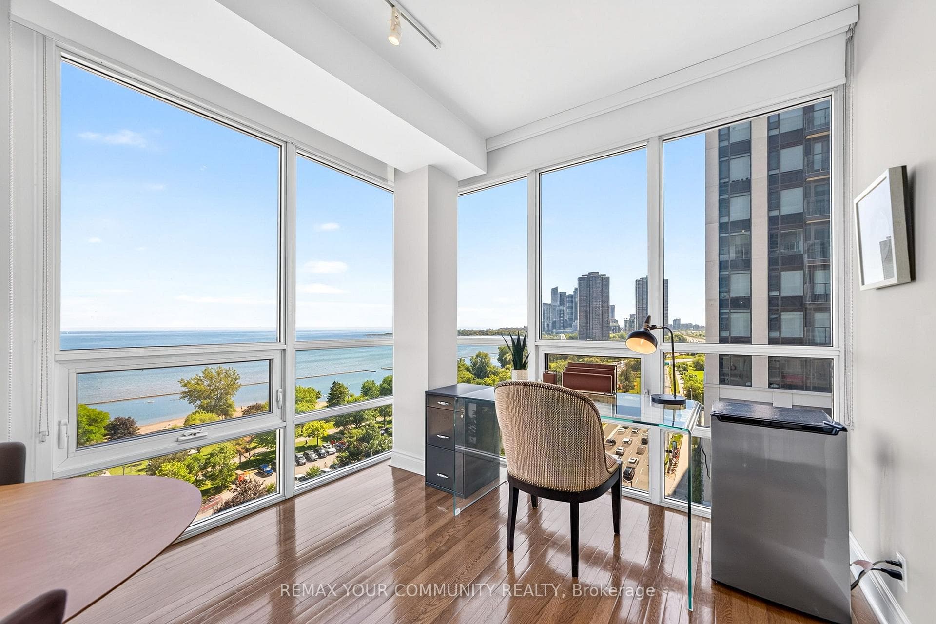 1910 Lake Shore Boulevard Unit 1108 photo 9