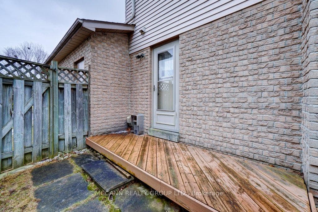 11 Oak Ridge Court photo 37