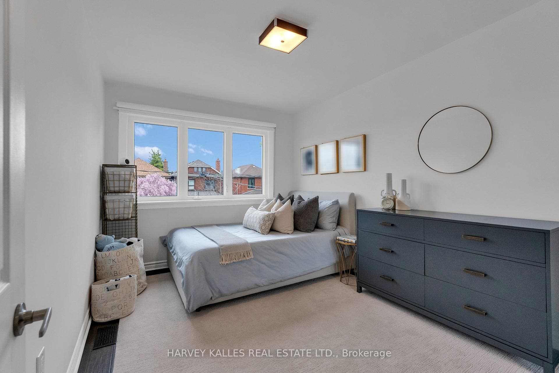 2nd Bedroom