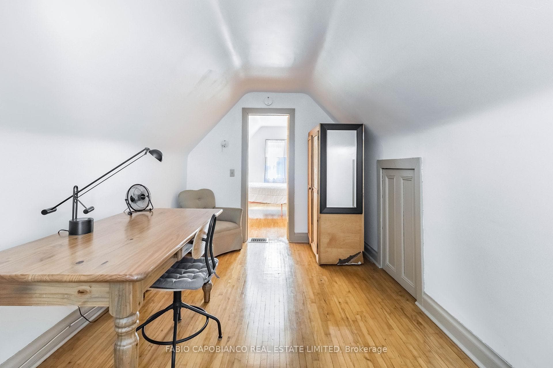14 Salem Avenue photo 20