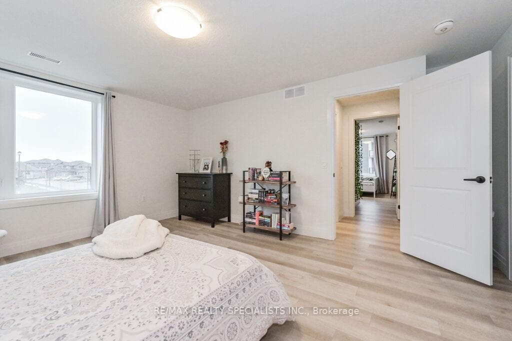 99 Farley Road Unit 207 photo 29