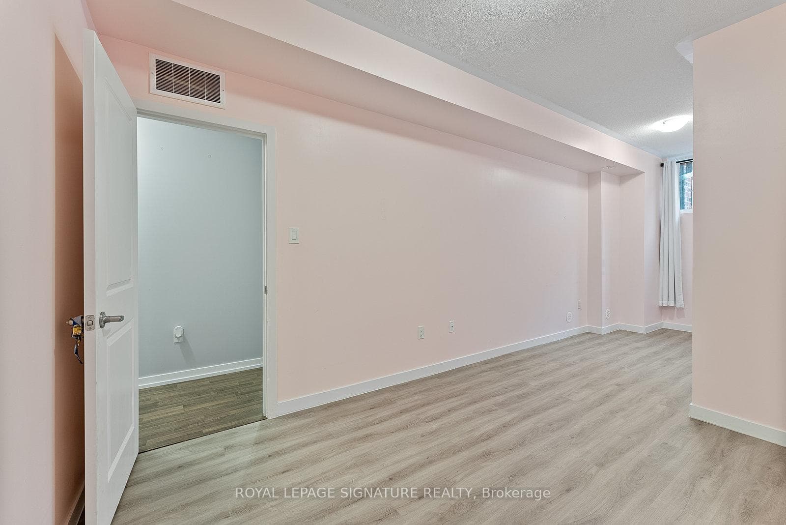 18 WHITAKER Way Unit 149 photo 22