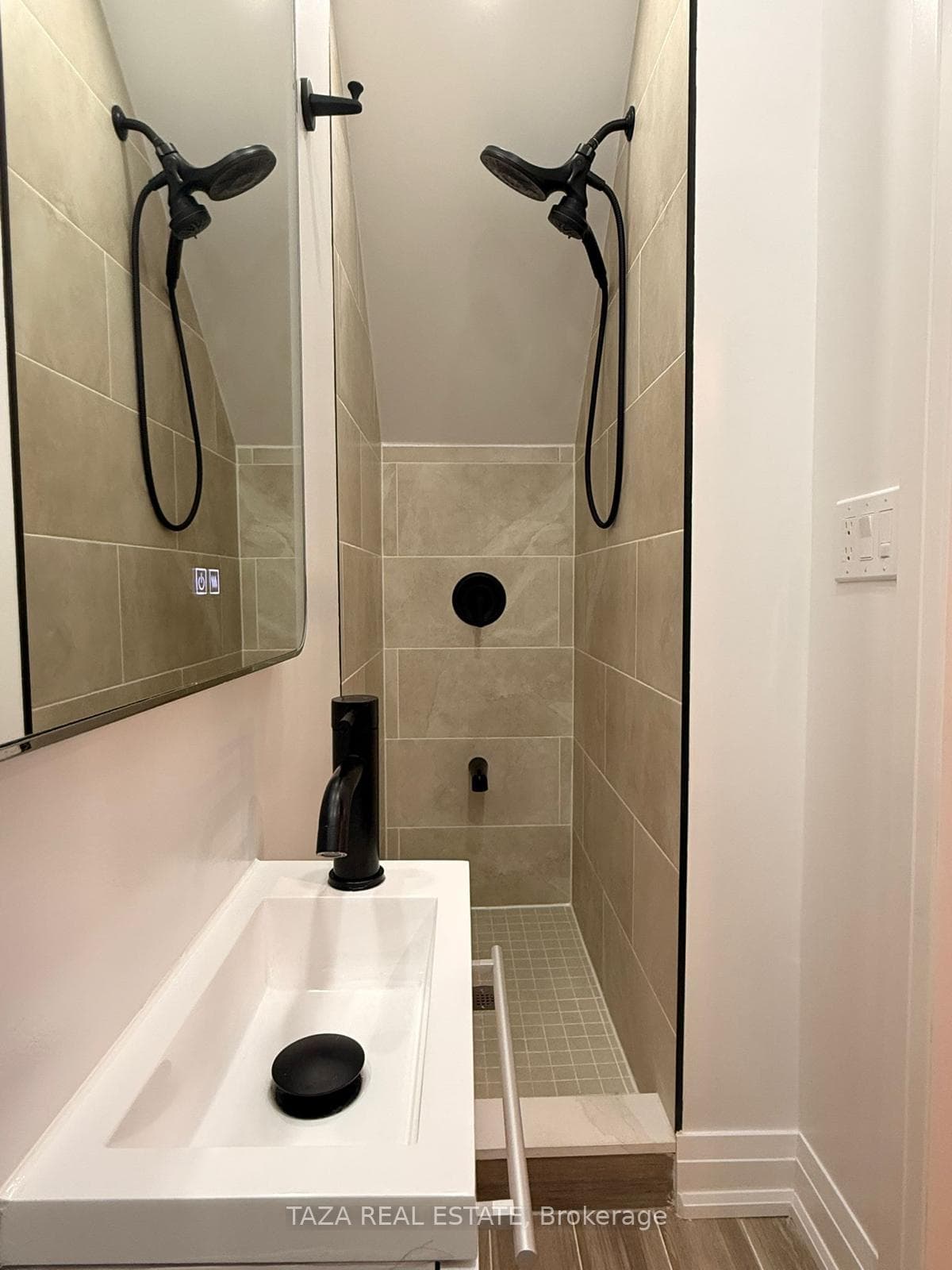 46 Euclid Avenue photo 13