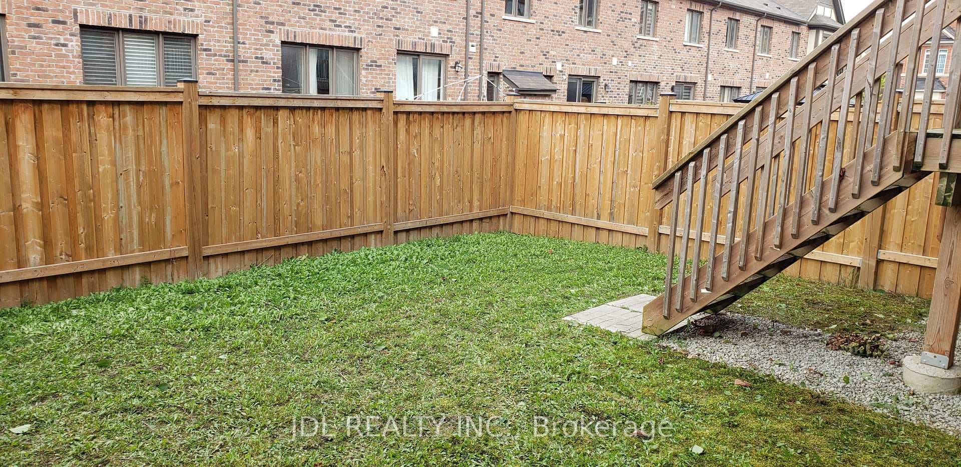 16 Casely Avenue photo 24