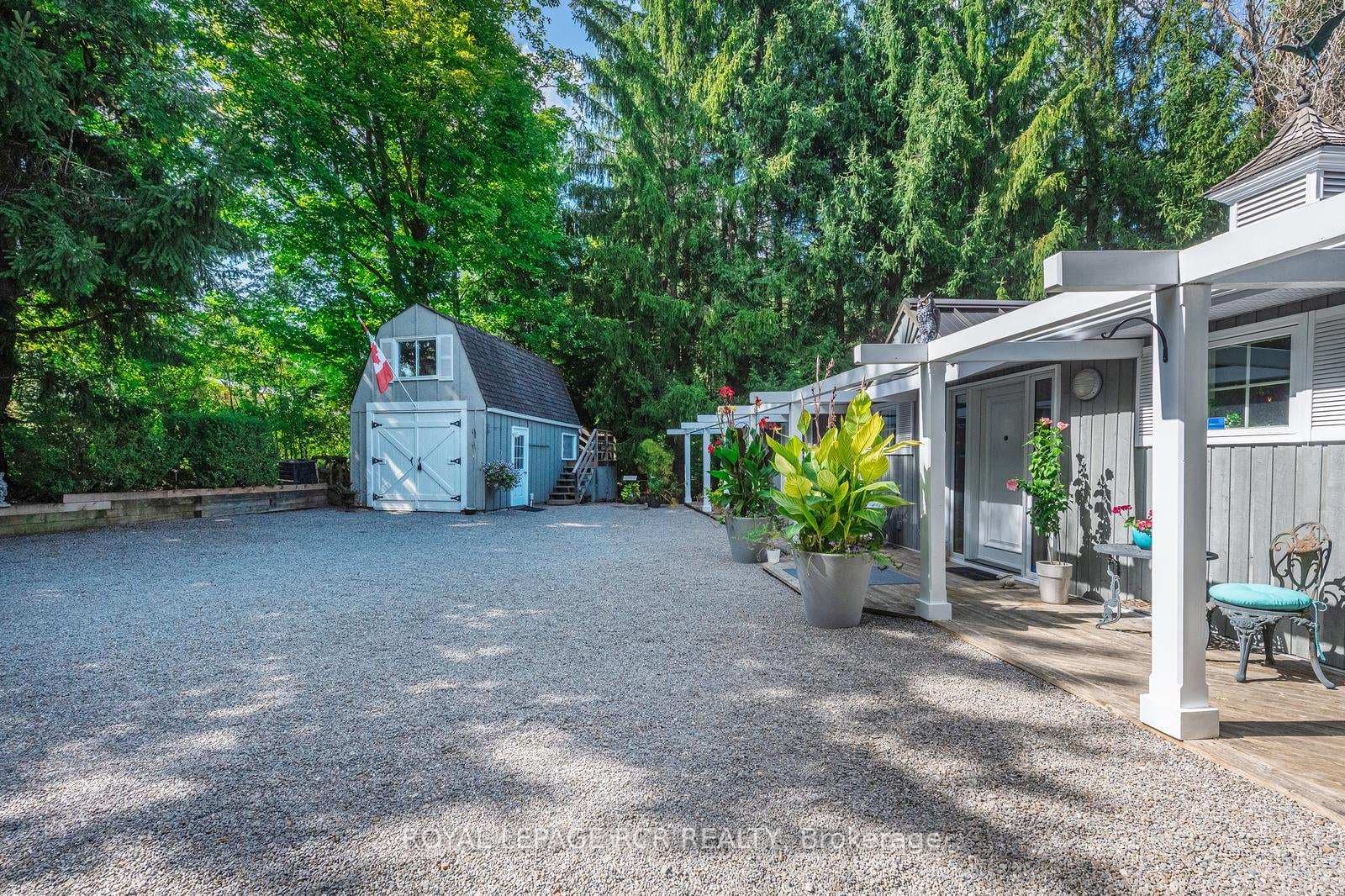 114 Kennedy Road photo 5